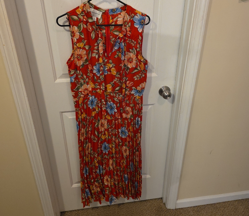 Women's Red Floral Sleeveless Midi Dress